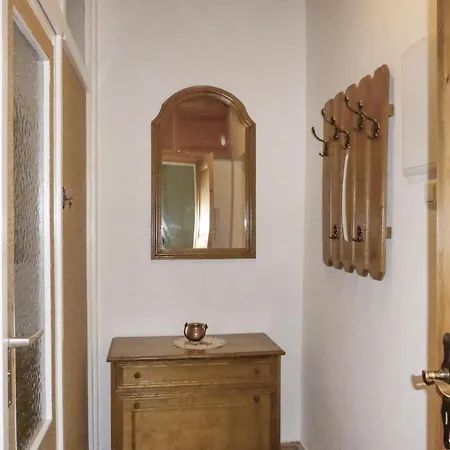2 Bedroom In Apartment Gelenau